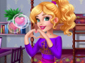 খেলা Audrey's Trendy College Room