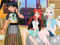 খেলা Princesses College Fashion