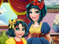 খেলা Snow White Mommy Real Makeover