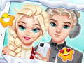 খেলা Couple #Selfie Winter Outfit