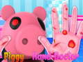 খেলা Piggy Hand Doctor 