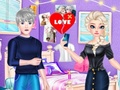 খেলা Elsa Heart Break Time