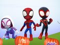 খেলা Mickey and Spidey Halloween 