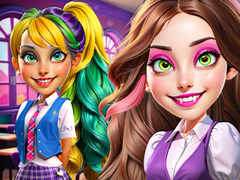 খেলা Princesses at Horror School